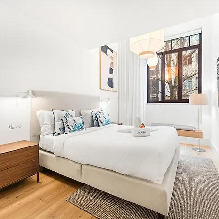 Unique Luxury And Quiet In Location Lejlighed *