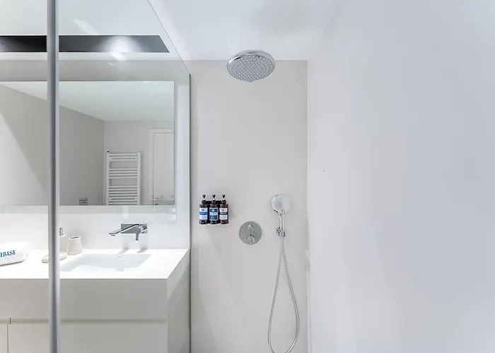 Unique Luxury And Quiet In Location Lejlighed