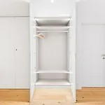 Unique Luxury And Quiet In Location *