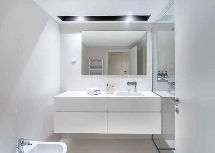 Unique Luxury&quiet In Location *