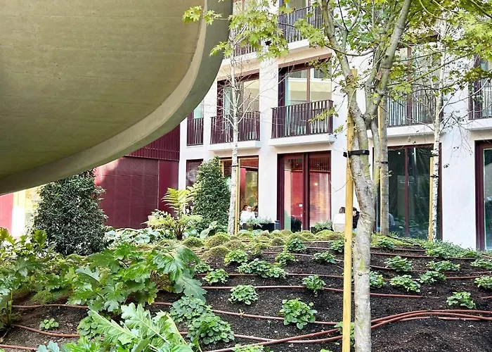 Unique Luxury&quiet In Location *